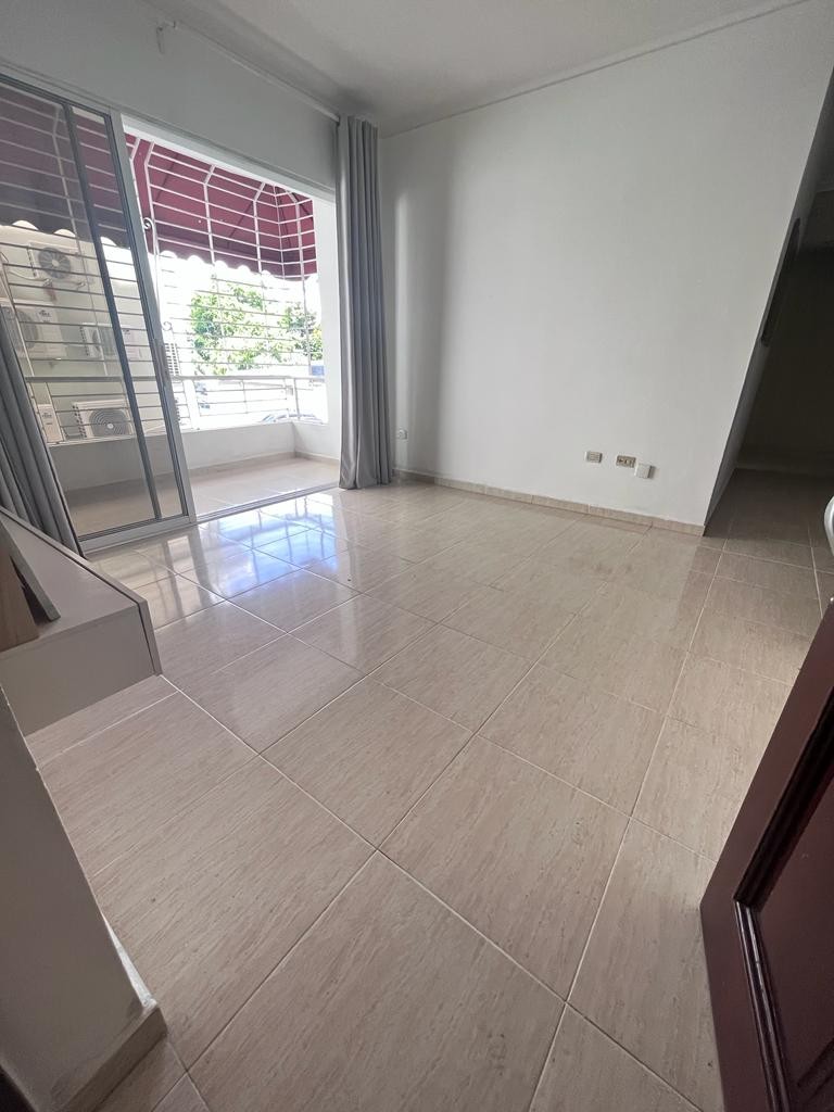 apartamentos - APARTAMENTO DE OPORTINIDAD EN EL MILLON SEGUNDO NIVEL  5