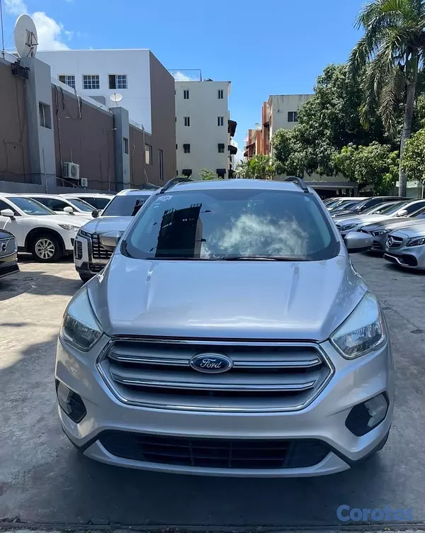 jeepetas y camionetas - FORD ESCAPE SE AWD 2018 4
