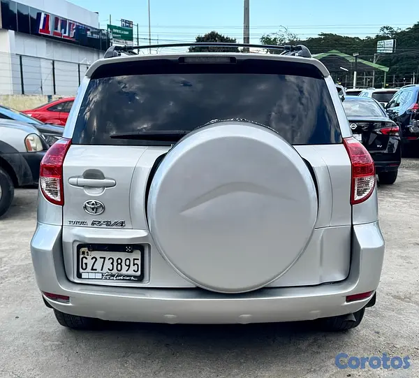 jeepetas y camionetas - Toyota RAV4 2006 6