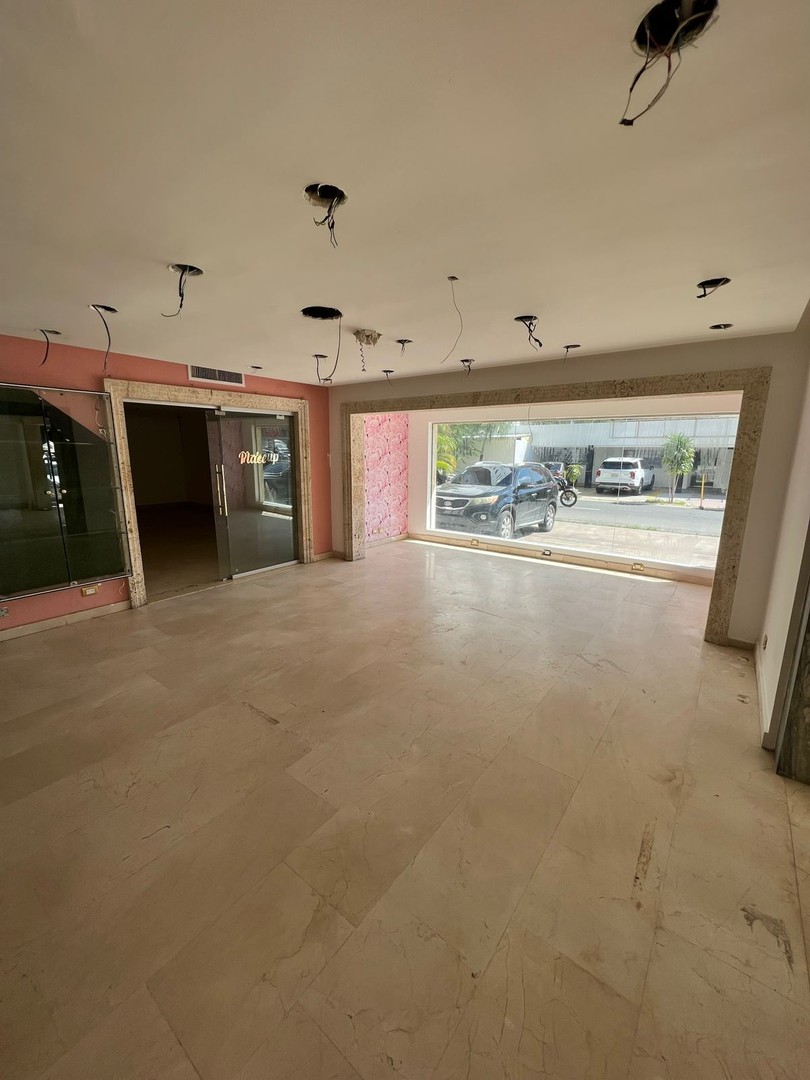 oficinas y locales comerciales - Local comercial 355 mts en Naco  6