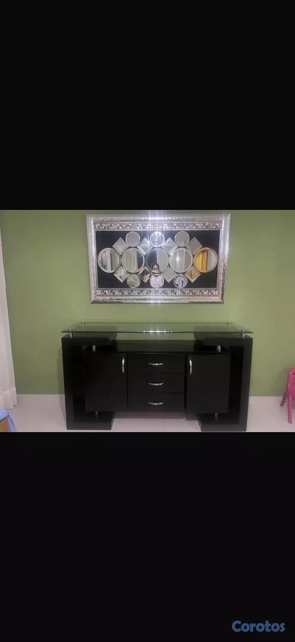 muebles y colchones - Credenza en muy buenas condiciones  2