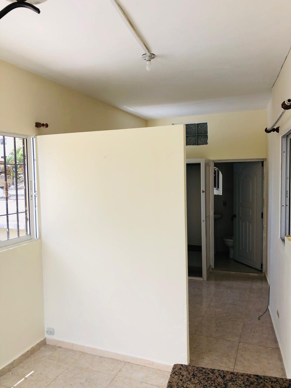 apartamentos - Apartamento tipo estudio en alquiler en Altos de Arroyo Hondo 4