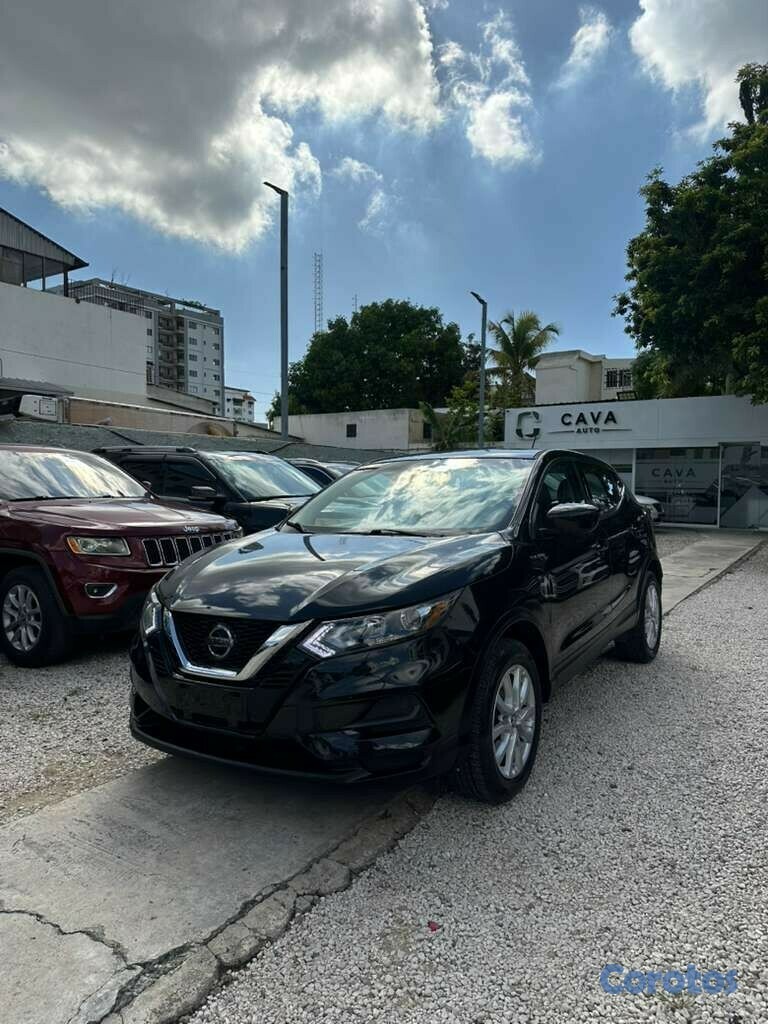 jeepetas y camionetas - Nissan Rogue Sport S 2020 1