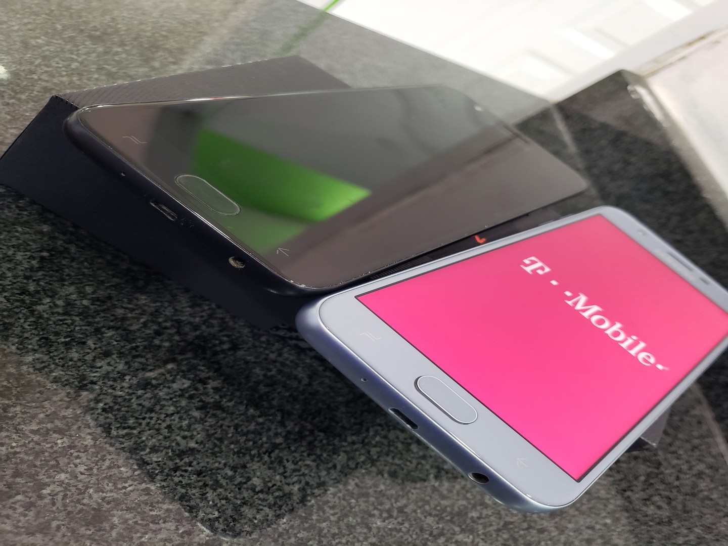 celulares y tabletas - SAMSUNG GALAXY J7 2018 32GB 5.5 PULGADAS DESBLOQUEADO