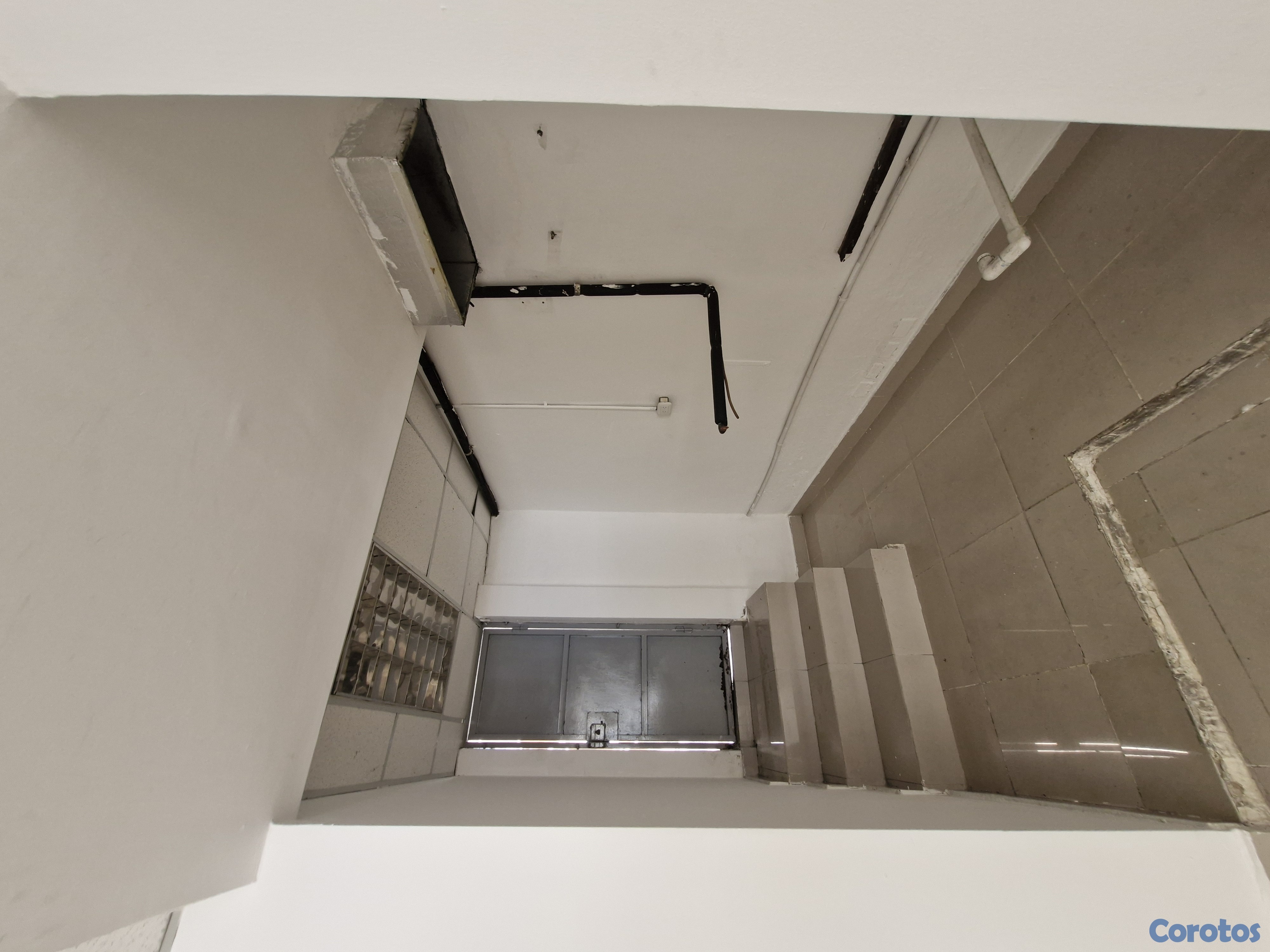 oficinas y locales comerciales - Local comercial en 1er nivel en Naco 3