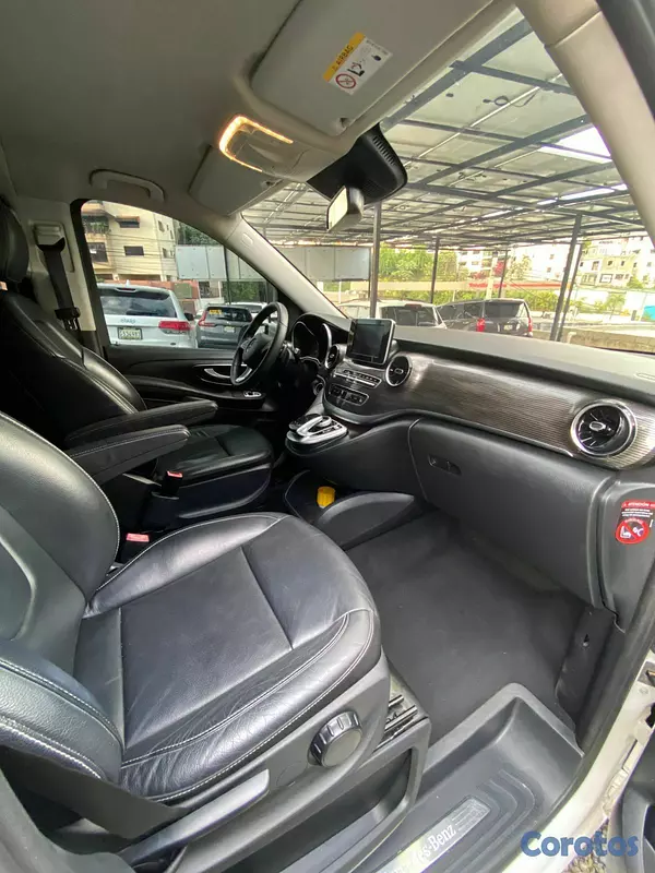 otros vehiculos - Mercedes Benz V250 2020 5