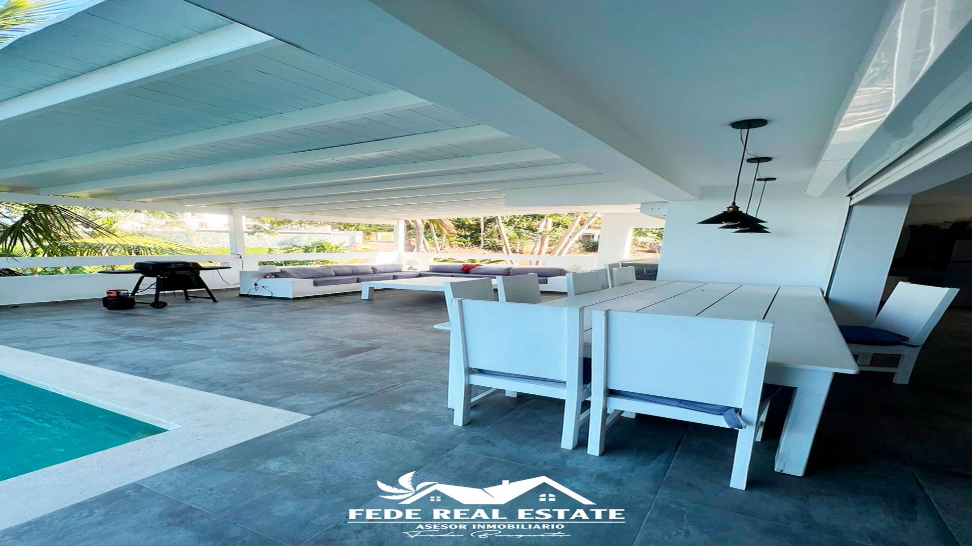 casas vacacionales y villas - VILLA DE 4 HABITACIONES CON PISCINA Y JARDÍN 4