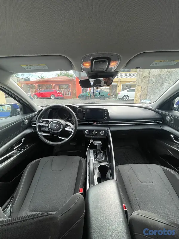 carros - Hyundai Elantra SE 2021 5