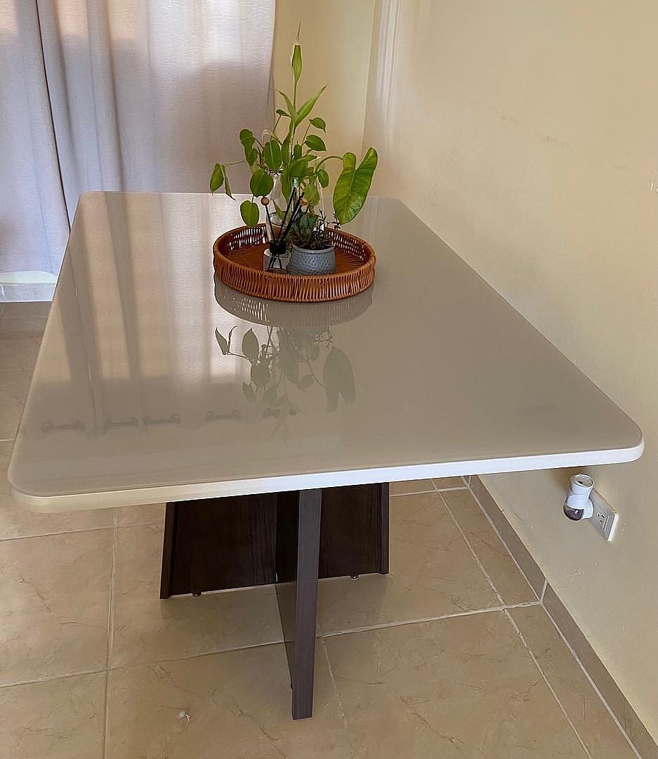muebles y colchones - MESA DE COMEDOR TOPE DE CRISTAL OFF WHITE 4