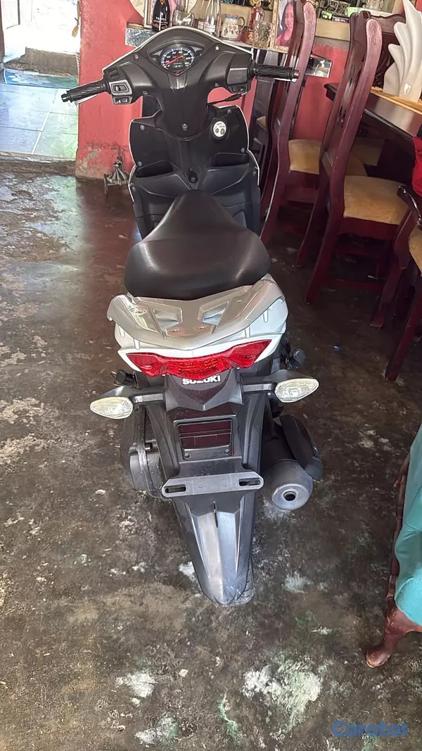 motores y pasolas - suzuki adry  4