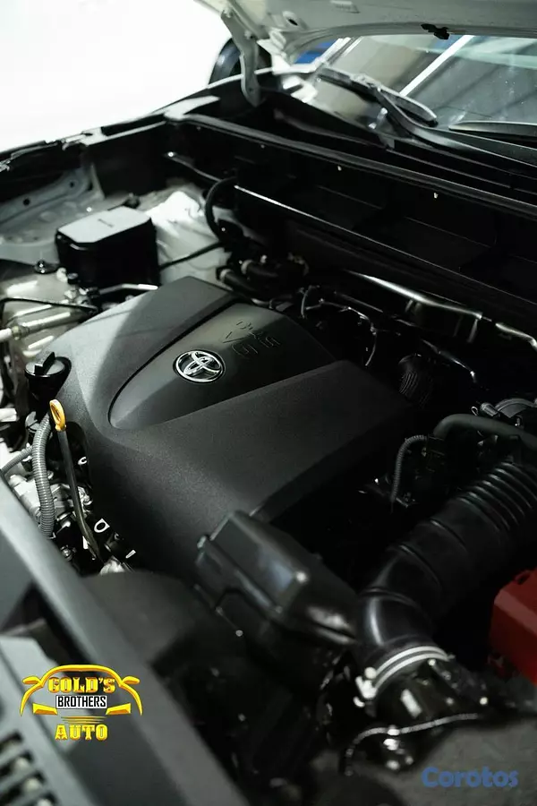 jeepetas y camionetas - Toyota Highlander XSE 2022 Recien Importada Clean 12
