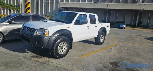 jeepetas y camionetas - Nissan Frontier 2013 4x4 1