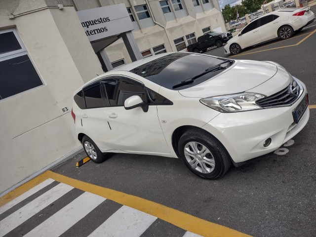 carros - Nissan note 2015 1