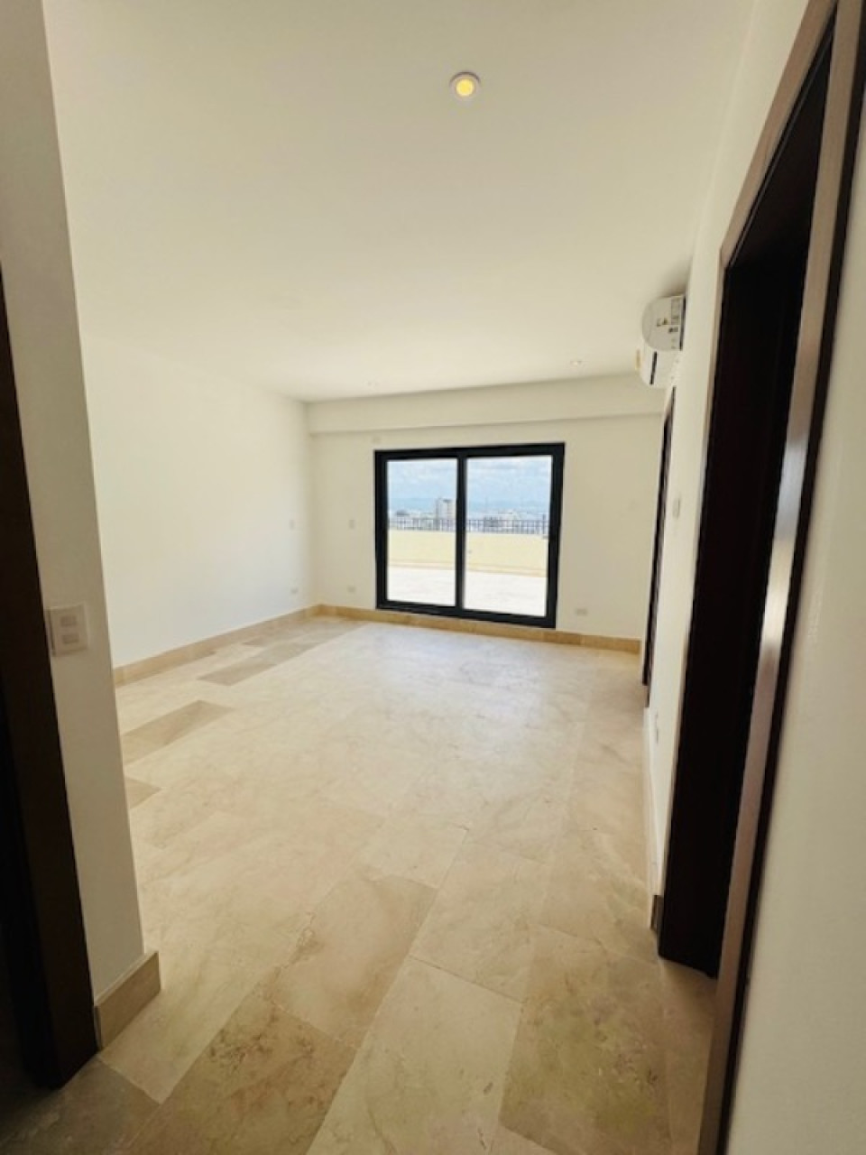 apartamentos - Apartamento en venta 3 Habitaciones en Naco 5