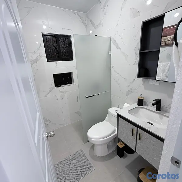 apartamentos - Apartamento de 2 Habitaciones con Rooftop, Vista a 18