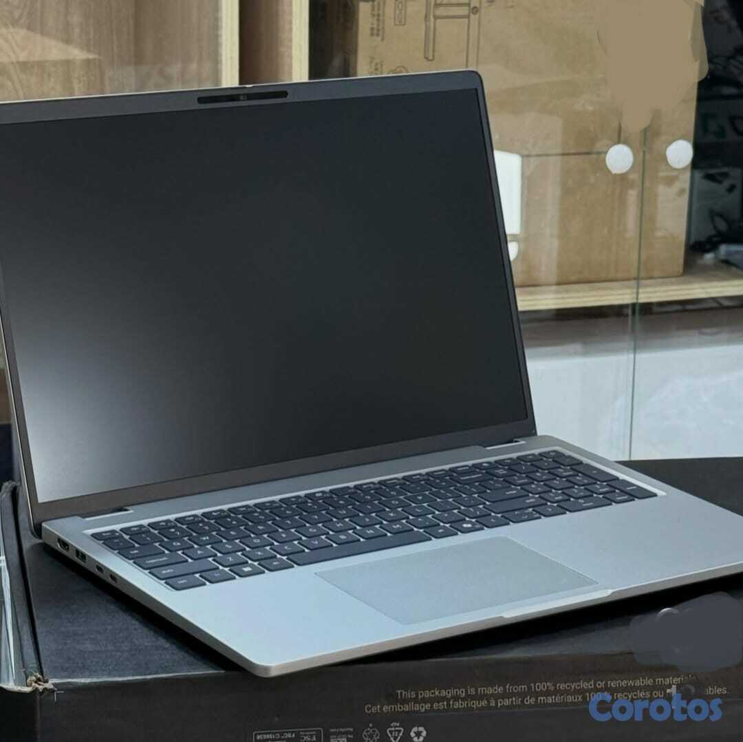 computadoras y laptops - Laptop Dell Pro 16" Con IA, FHD+, Ultra 7 266V, 16GB RAM, 512GB SSD, W 11, Nueva 1