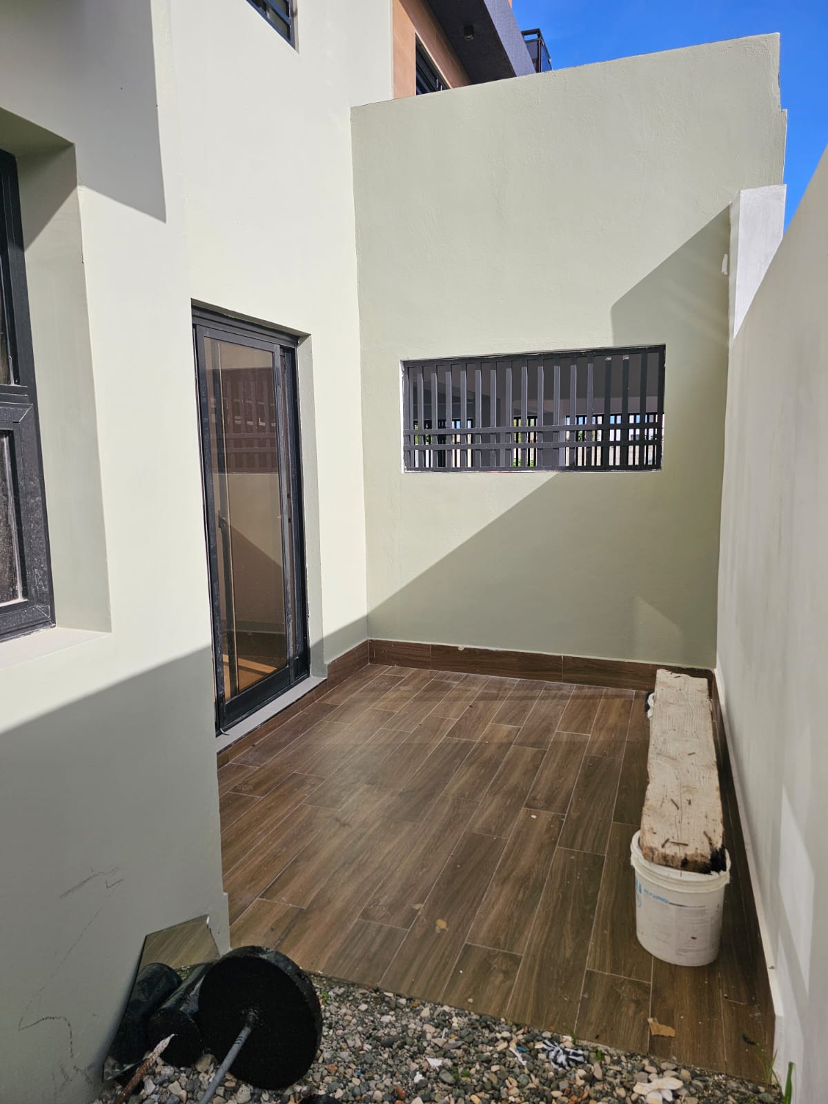 apartamentos - Exclusivo Apto con Patio Privado y Finos Acabados 7