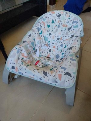 coches y sillas - Sillas mecedora

Silla mecedora Fisher-Price para bebés y niños pequeños.

 2