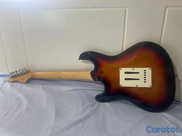 otros electronicos - Guitarra Eléctrica  4