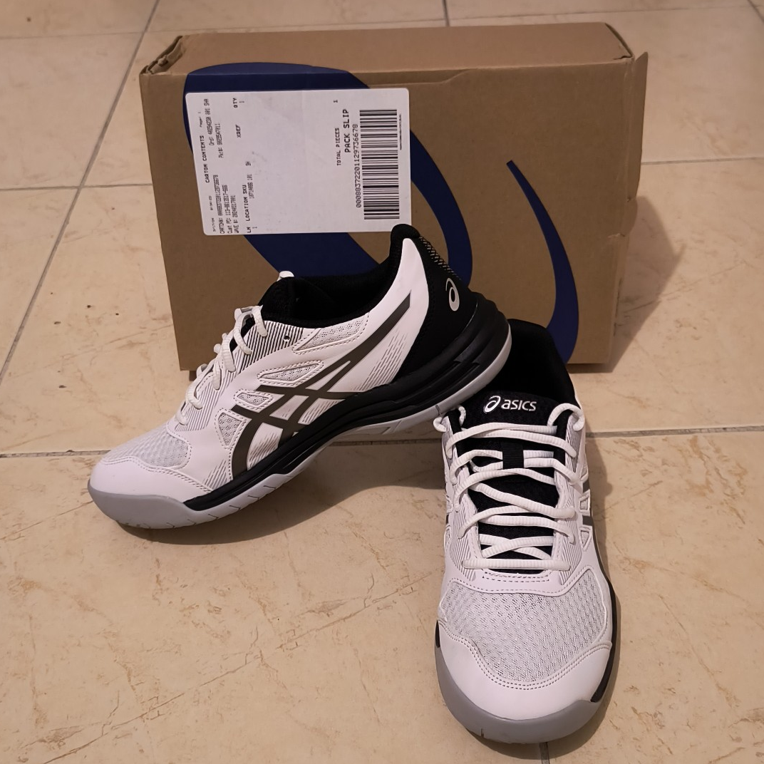 zapatos para hombre - Tenis Asics Upcourt 5, size 9.5 de hombre 0