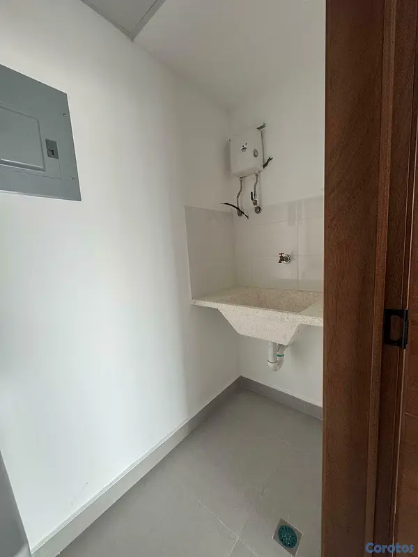 apartamentos - Rento apartamento sin amueblar en Naco  6