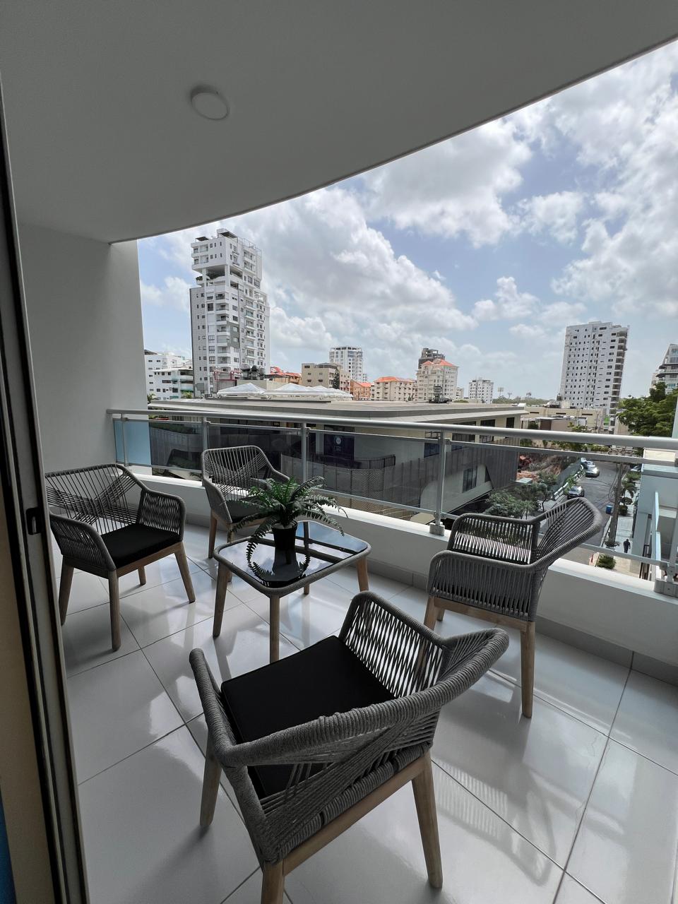 apartamentos - Apartamento Amueblado Nuevo en Naco  4