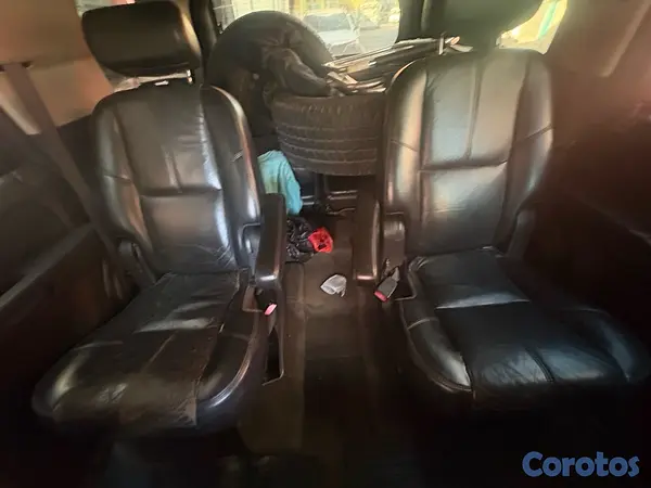 jeepetas y camionetas - Chevrolet tahoe 2007  9