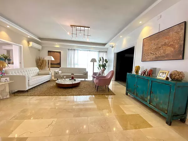 apartamentos - Apartamento en Venta en Naco  2