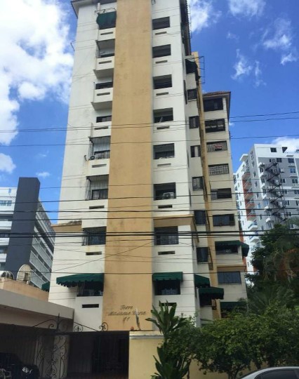 apartamentos - Apartamento 3 Habitaciones de 240mt2 en La Esperilla Santo Domingo Centrico
