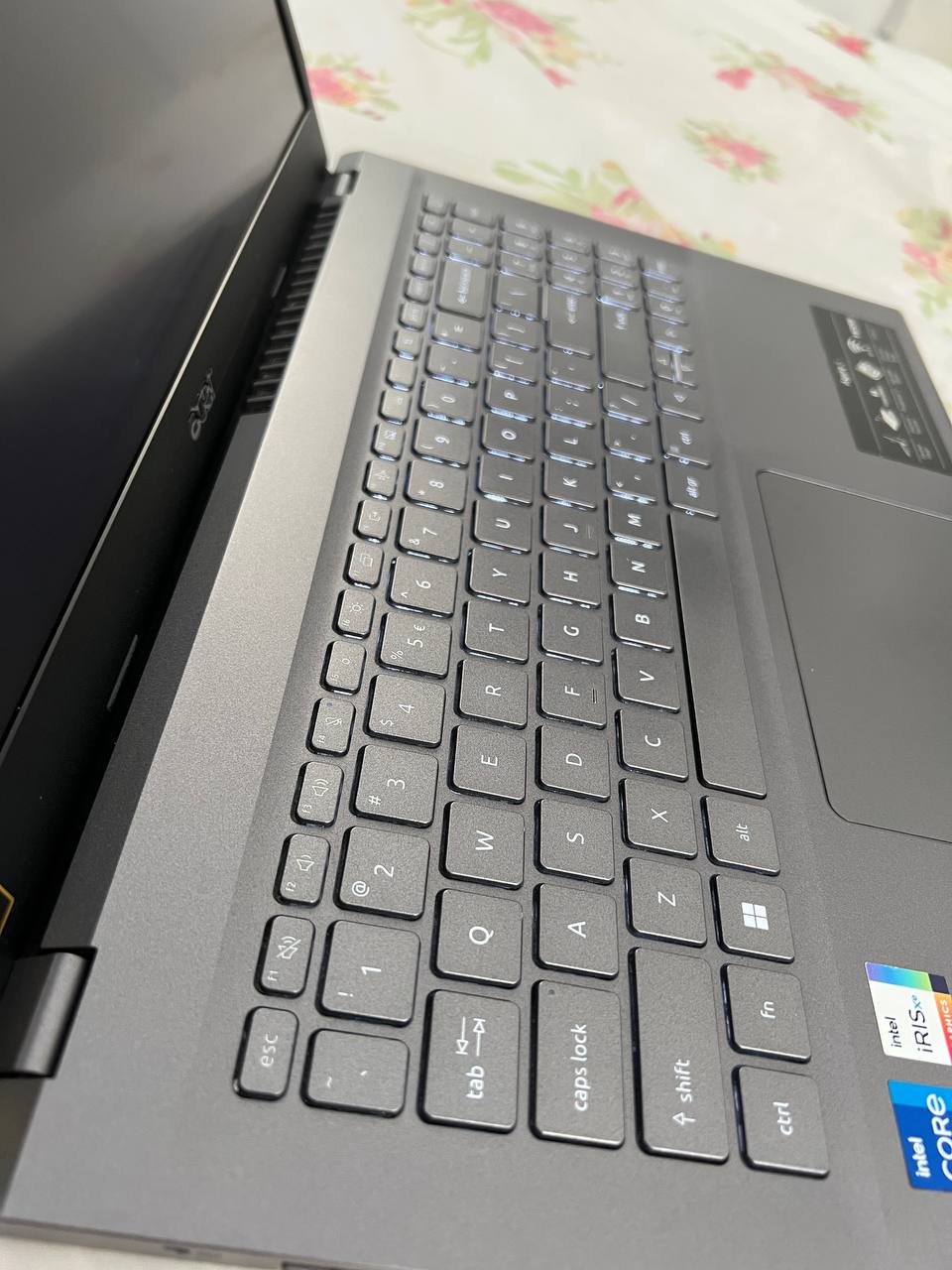 computadoras y laptops - Laptop Acer Aspire 5, i7 de 12va Generación 5
