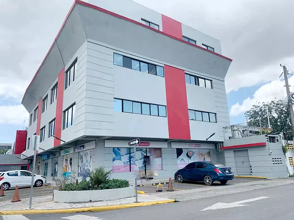 oficinas y locales comerciales - Local comercial en la Julieta  2