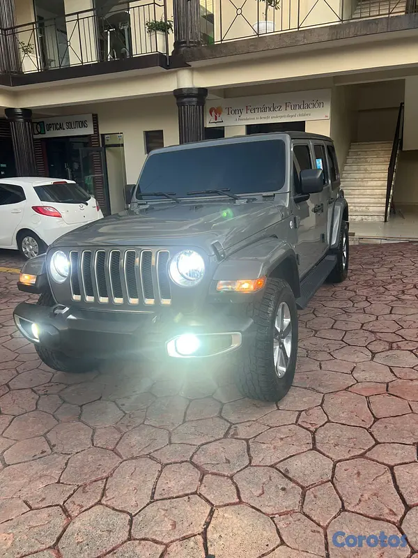 jeepetas y camionetas - Jeep Sahara 2021 15