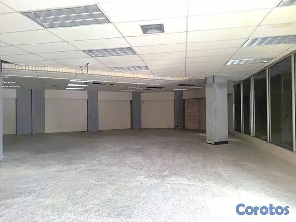 oficinas y locales comerciales - Local en primer nivel esquinero 2