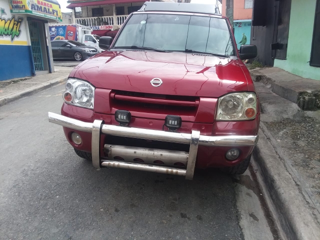 jeepetas y camionetas - Nissan frontier 2004 4X4 gasolina
