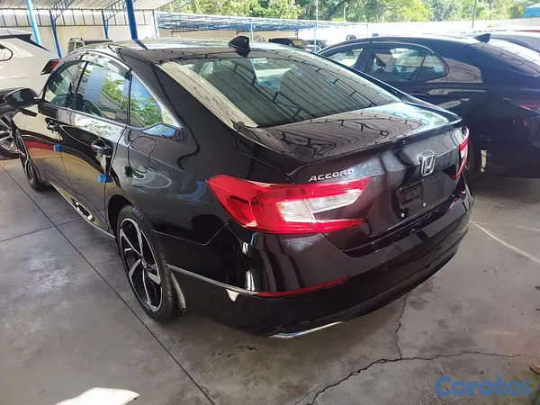 carros - 2021 Honda Accord EX-L 20 Millas  4