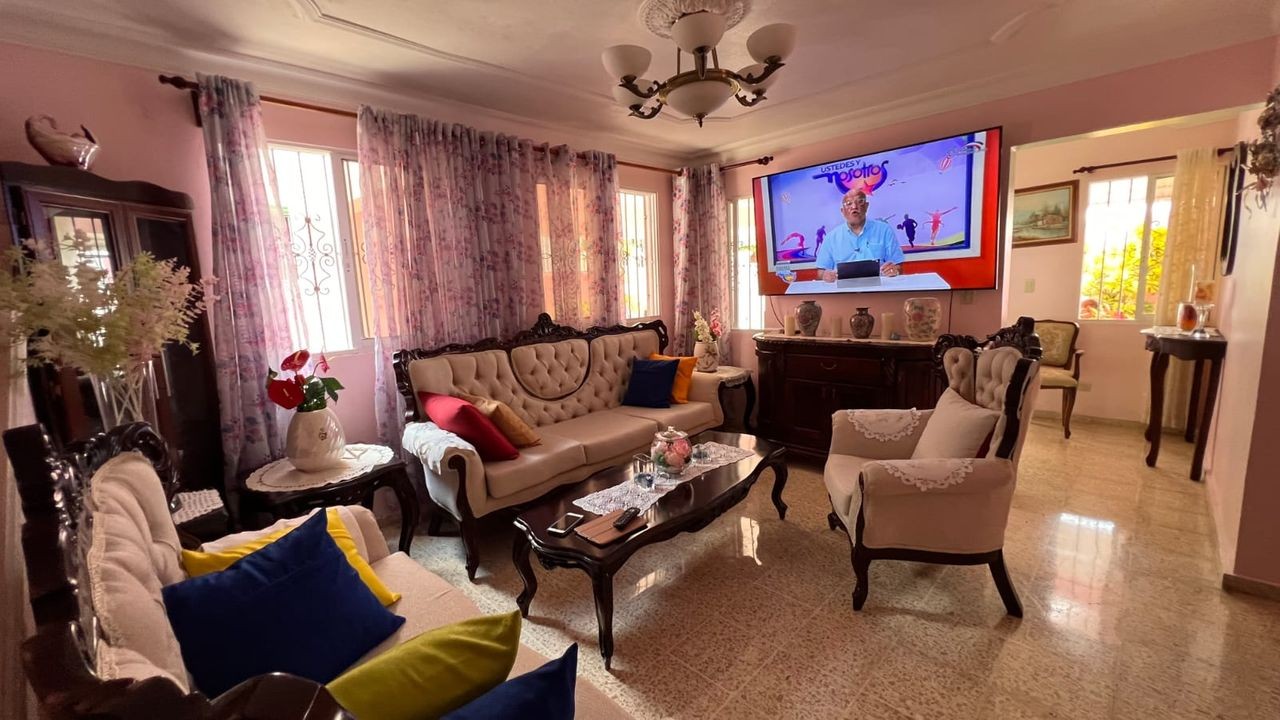 casas - Casa Amplia Y Acogedora en zona Residencial en Santiago, Rep. Dom 2