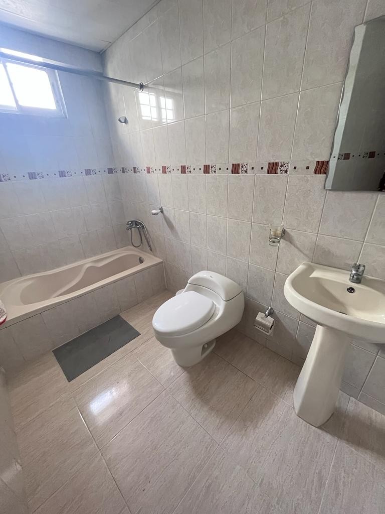 apartamentos - APARTAMENTO DE OPORTINIDAD EN EL MILLON SEGUNDO NIVEL  7