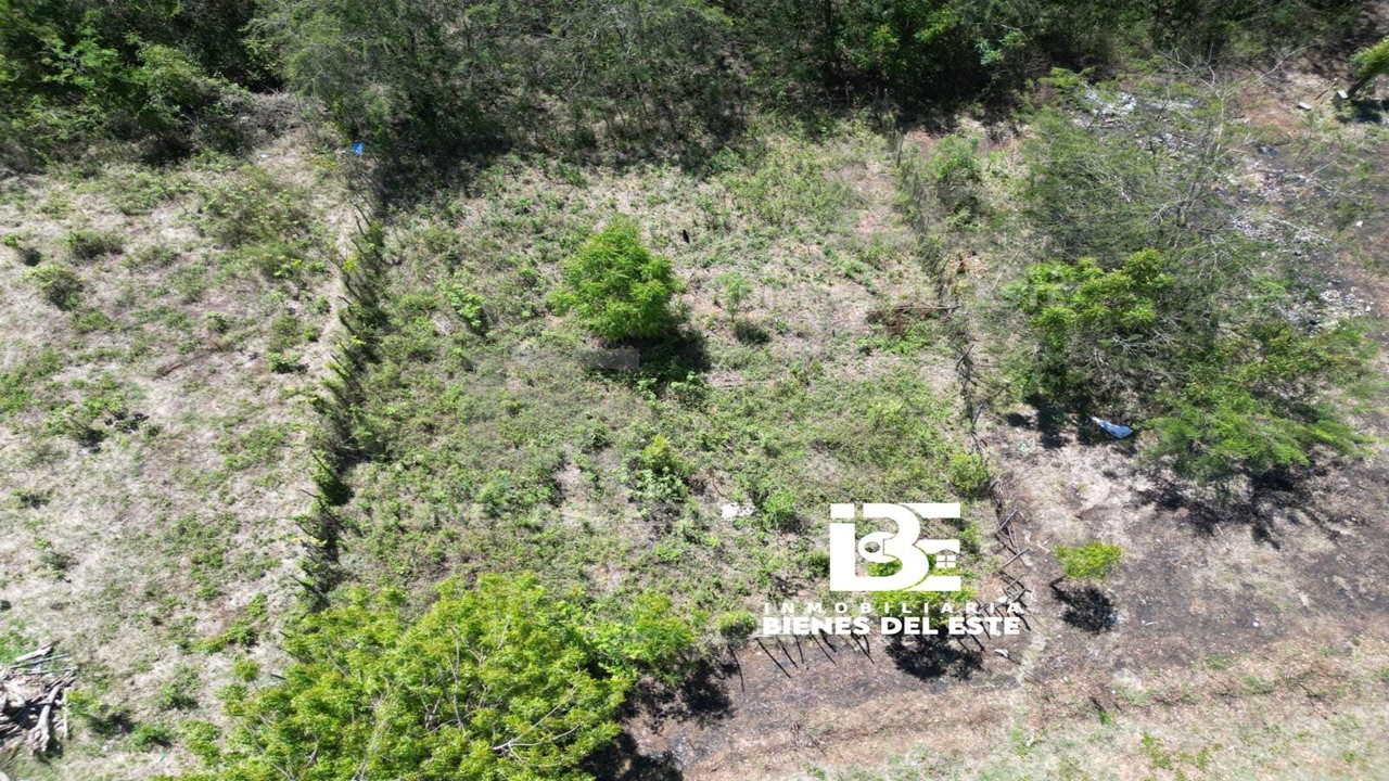 solares y terrenos - Se Vende Solar de Oportunidad, 300 metros,  Proyecto El Codia.  3