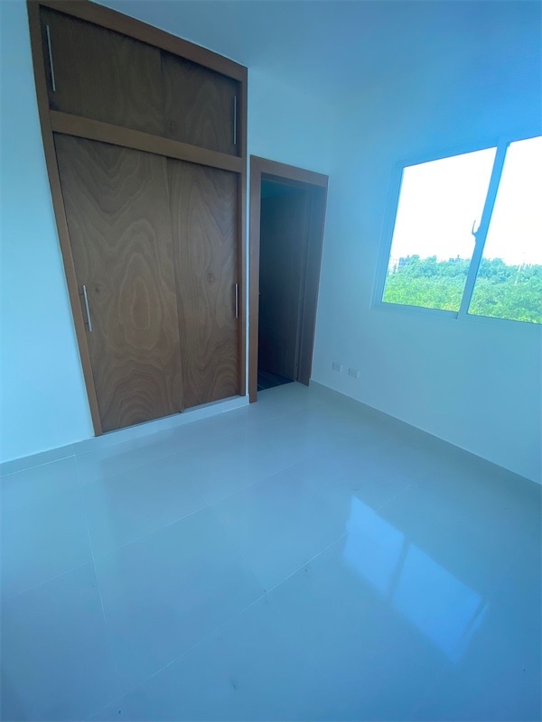 casas - Venta de casa en la autopista de san Isidro brisa oriental Santo Domingo este 1