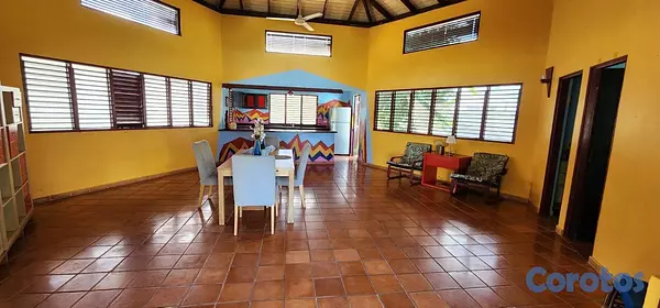 casas vacacionales y villas - Vendo Excelente Villa en LAS TERRENAS, a 5 minutos 3