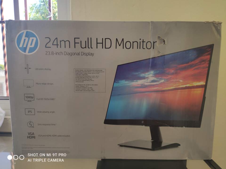 computadoras y laptops - Monitor HP 24 FHD LED Ultra Thin HDMI, VGA