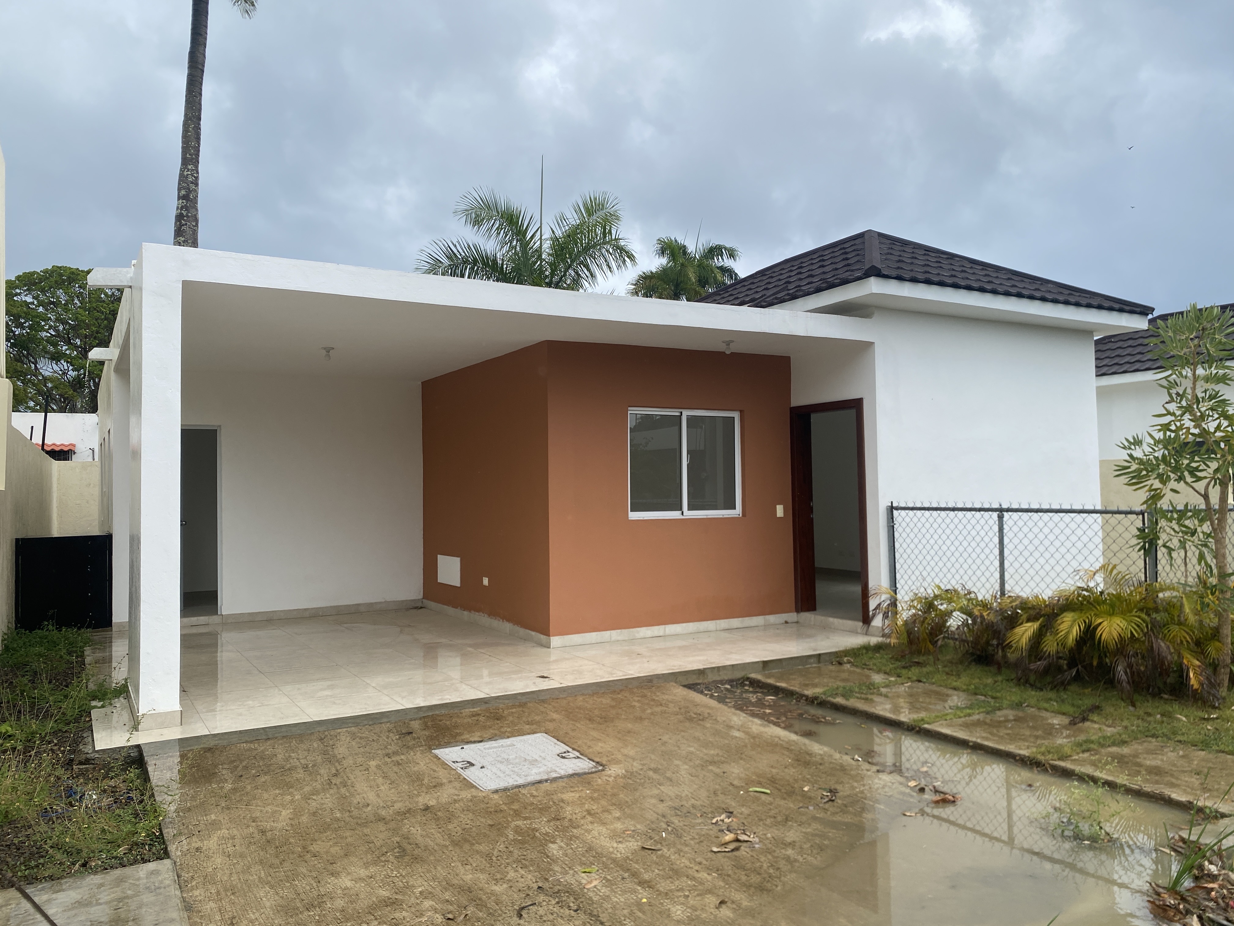 casas - casa económica en puerto plata  3