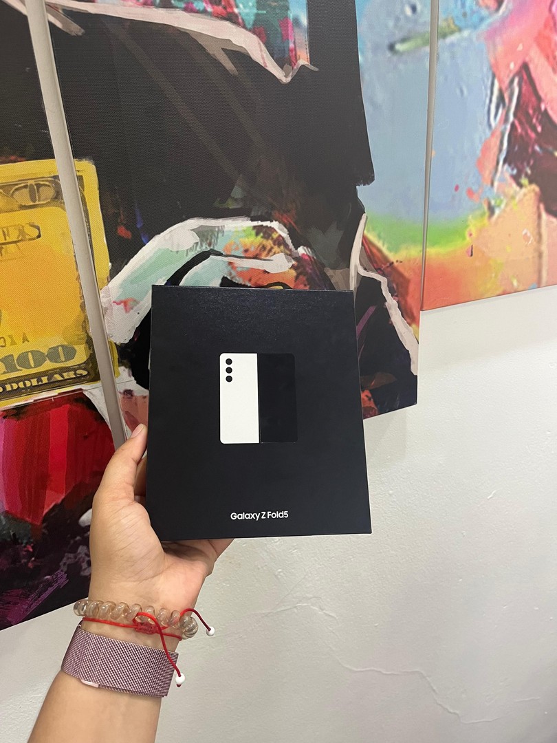 celulares y tabletas - Samsung Galaxy Fold 5 Sellado-Internacional  1