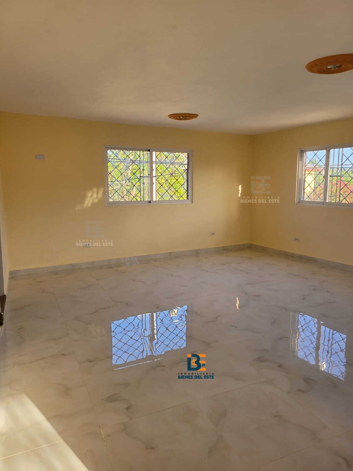 casas - Se Alquila Casa de Tres habitaciones, SPM. 2