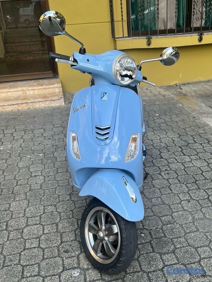 motores y pasolas - Vespa VXL año 2020 150cc de oportunidad 2