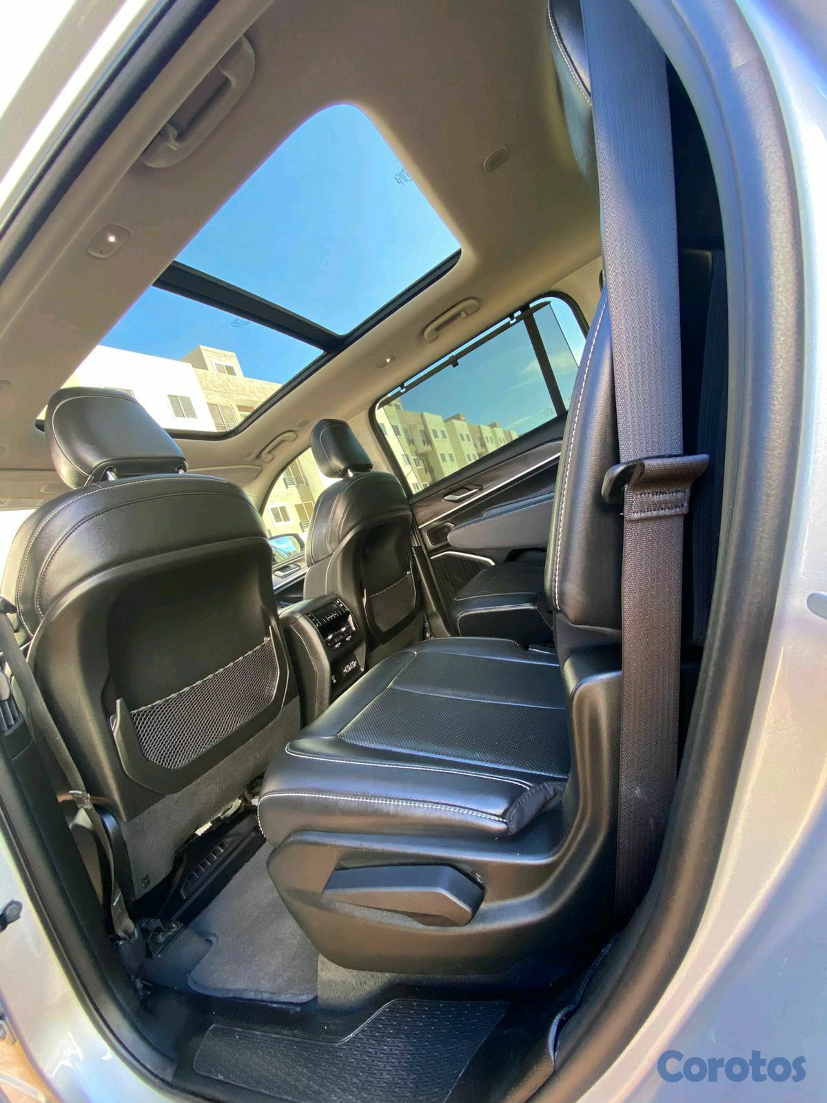 jeepetas y camionetas - Jeep Grand Cherokee L Limited 2022 9