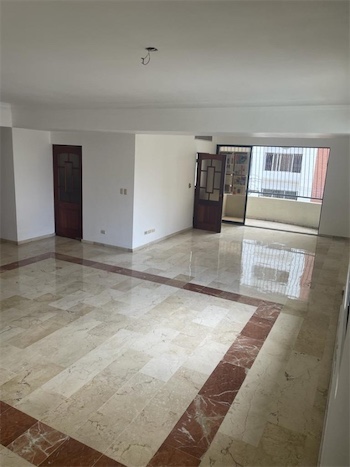 apartamentos - Venta de apartamento con 250mts en Naco Distrito Nacional piso 3  0