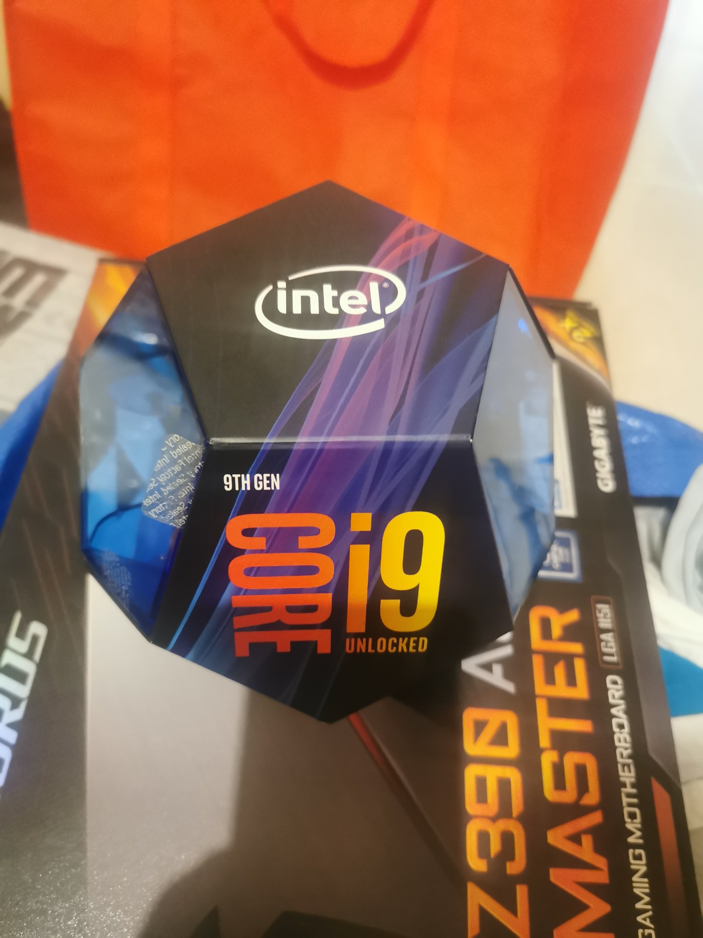 computadoras y laptops - Procesador Intel Core I9 9900K CPU 2