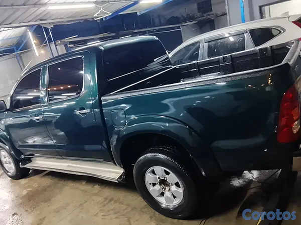 jeepetas y camionetas - Hilux 2009 2