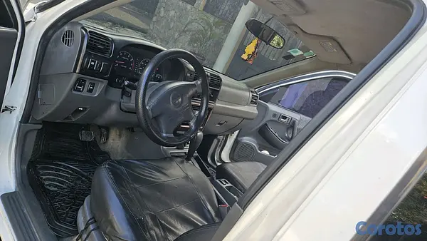 jeepetas y camionetas - Isuzu rodeo 2002 5